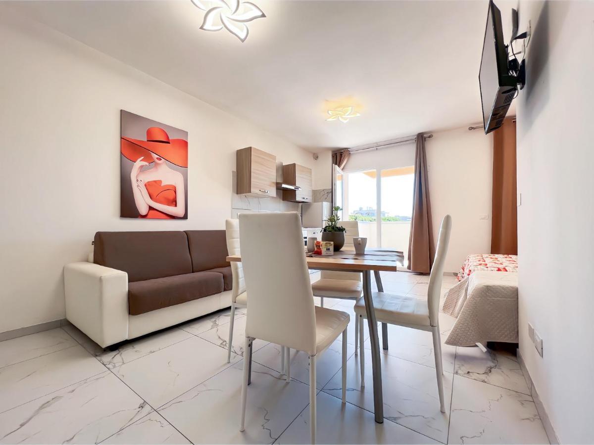 Zeus Apartment Bibione Luaran gambar
